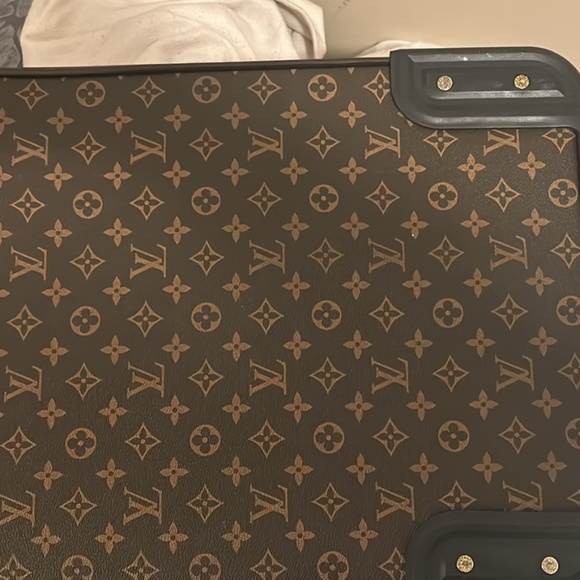 Louis Vuitton Rolling Suitcase - Picture 3 of 7